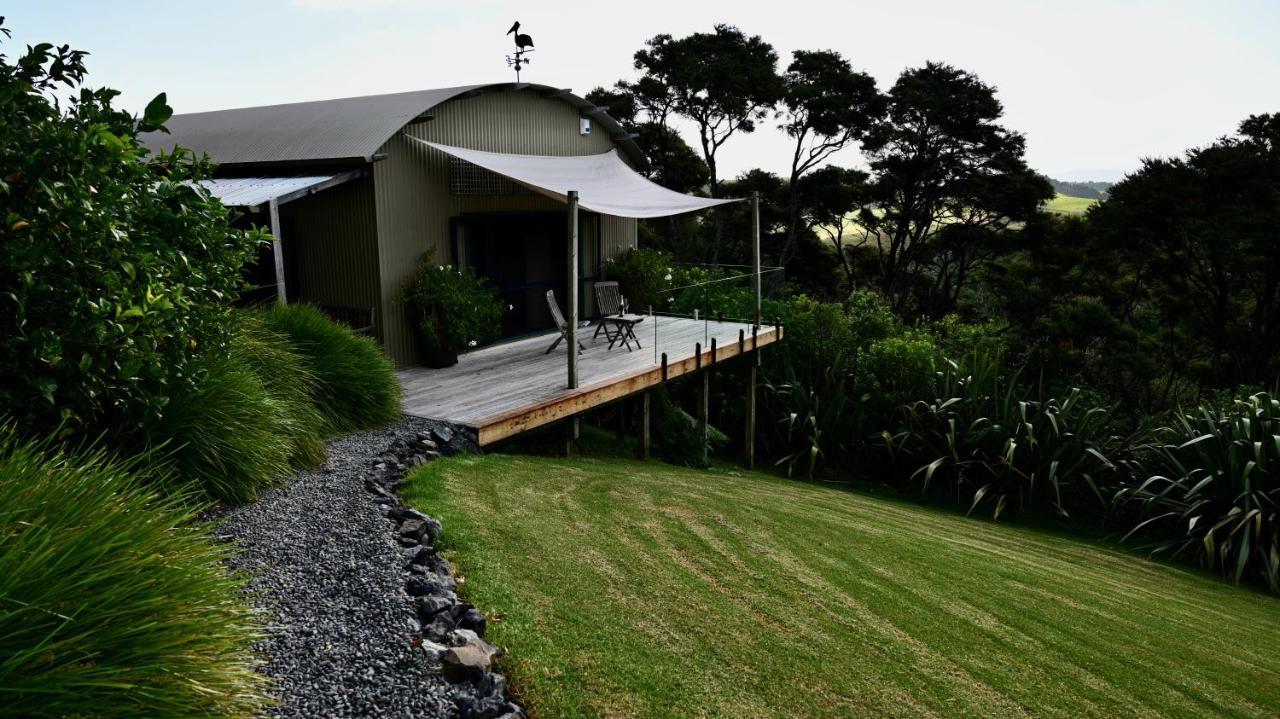 Kaka Ridge Retreat Luxury Cottage Tawharanui Exterior photo